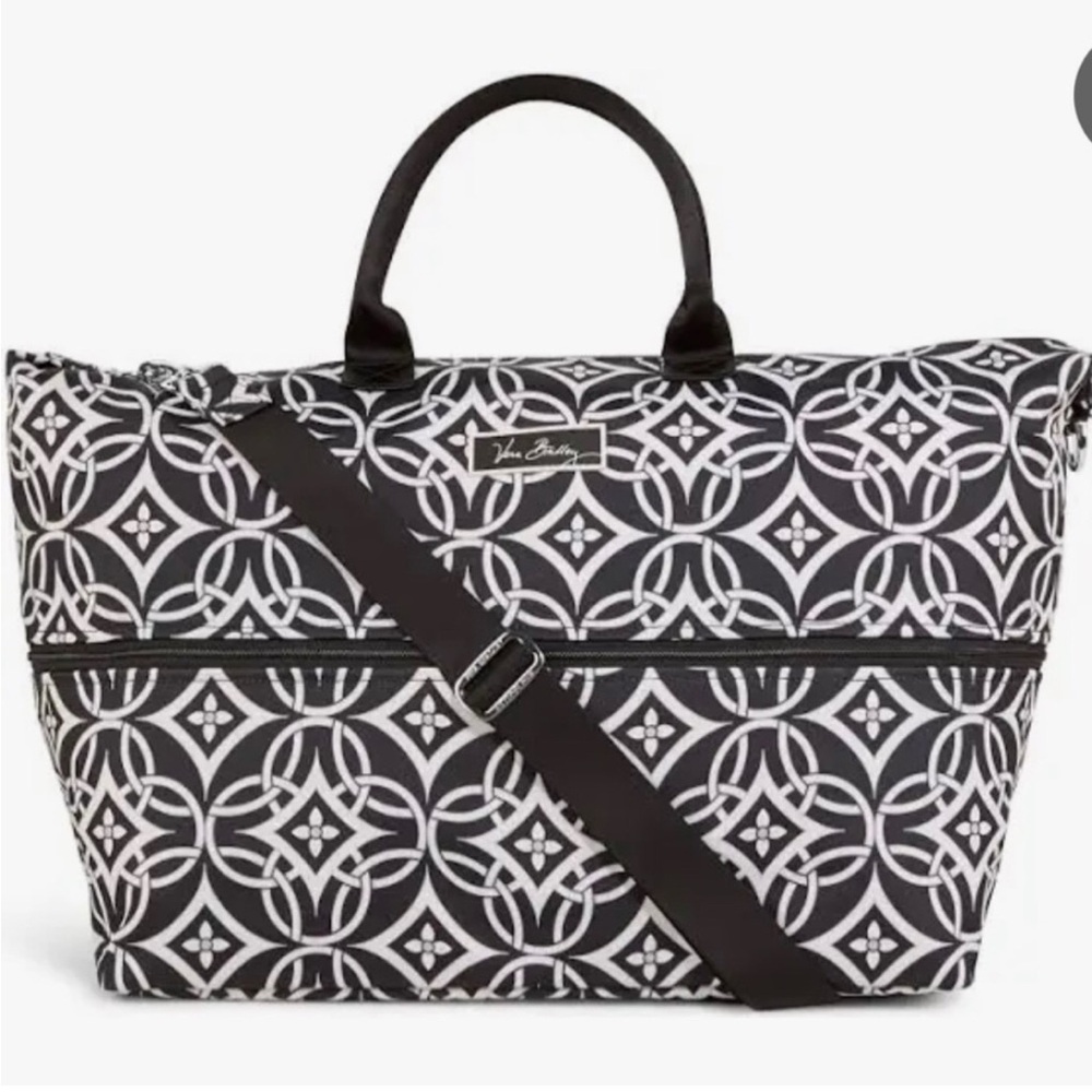 Vera Bradley Lighten Up Expandable Travel Bag in Concerto Print, Like New